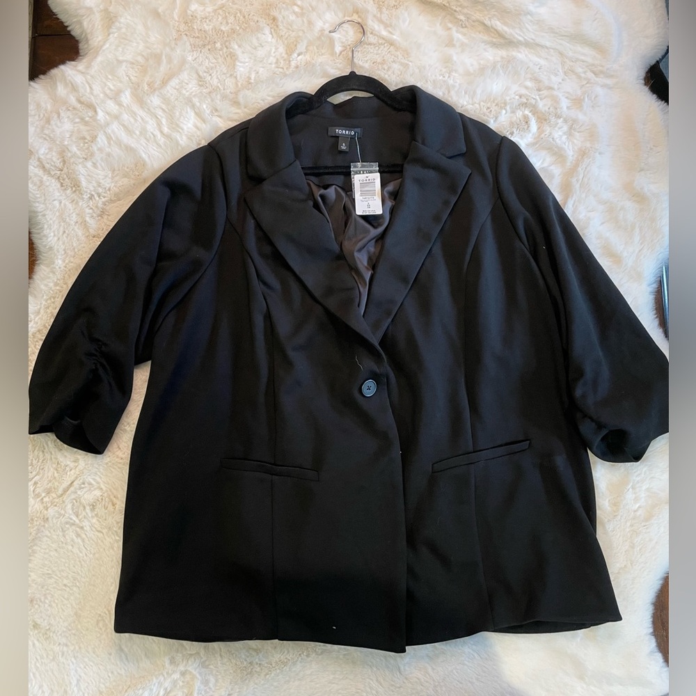 NWT Torrid womens blazer